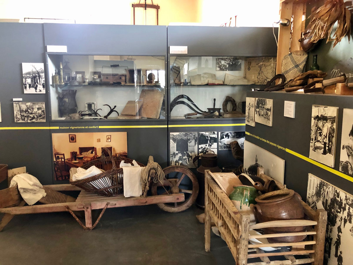 exposition outils anciens vin