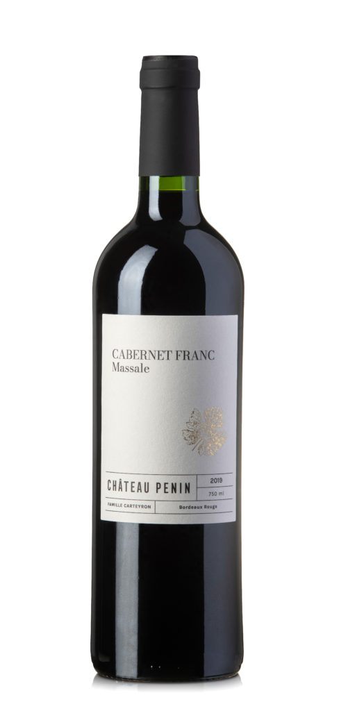 Les vignes sont issues d'une sélection massale effectuée à Pomerol sur des vignes centenaires