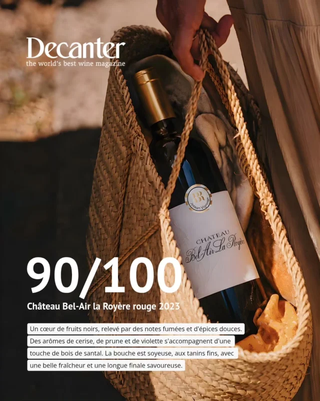 🍷 Une belle reconnaissance pour notre cuvée emblématique, récompensée par 90/100 lors d'une dégustation organisée par @decanter , l'un des magazines de vin les plus réputés au monde.  Les dégustateurs ont particulièrement apprécié son équilibre, sa fraîcheur et sa finesse, avec des notes de fruits noirs, de cerise, de prune et d'épices douces, portées par une belle longueur en bouche.  Une récompense qui vient saluer le travail réalisé chaque jour à la vigne et au chai.  #blayecotesdebordeaux #degustationdevin #oenotourisme #vinbio #vignoble