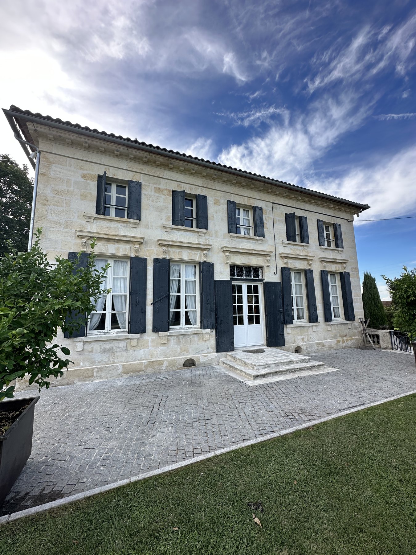 Les trois vins du Château Vieux Taillefer