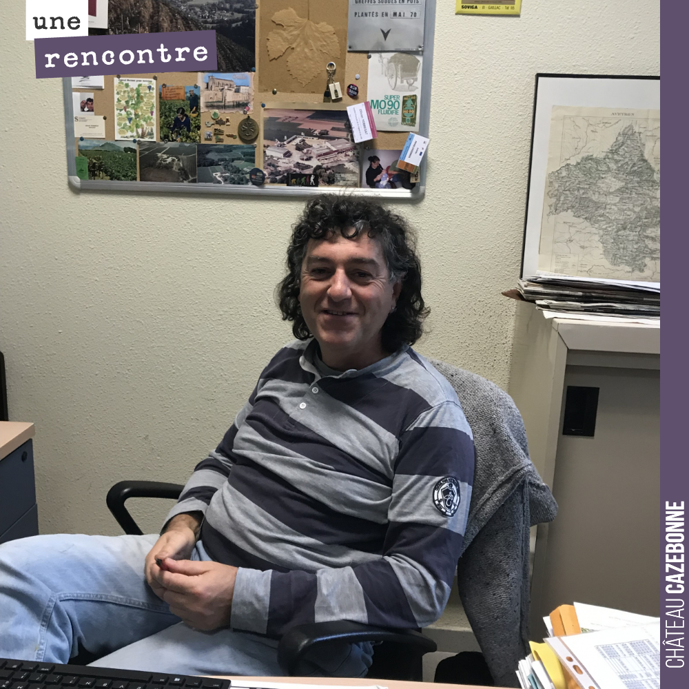 Super visite aujourd’hui.
Nous sommes allé voir olivier Yobregat de l’IFV (institut français de la vigne). C’est un grand passionné d’ampelographie et nous avons pu échanger longuement sur les cépa...