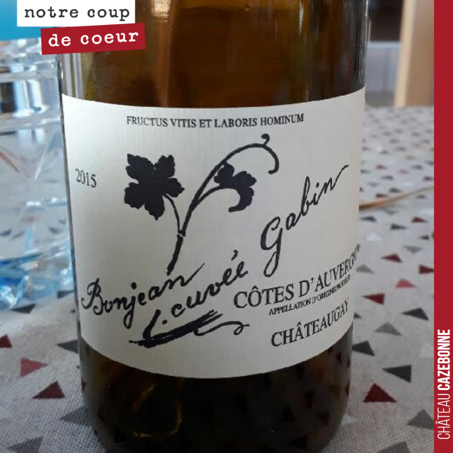 Merci Stéphane !
Du pur bonheur, ton vin. C'est gourmand, cela ne manque pas de fond. Servi légèrement rafraichi autour de 16°c.