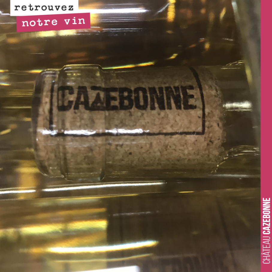 Reflets d’or pour notre bouteille d’Entre amis 2019. En attendant son étiquetage...
Bouchon Diam’s pour vous assurer une absence de goût de bouchon et une oxygénation du vin homogène entre toutes ...