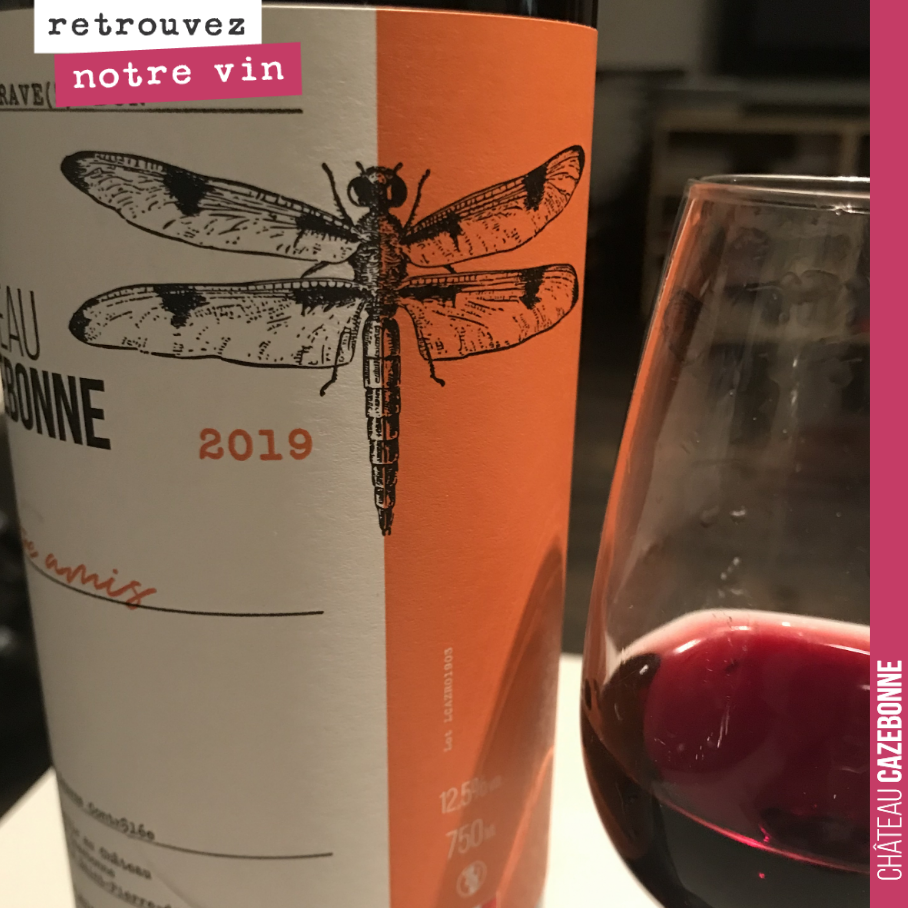 On déguste notre Entre amis 2019, avant de le mettre a la vente à la rentrée.
Les 8 mois en bouteille avant commercialisation lui ont fait du bien. C’est gourmand, un joli fruit. On se régale. Un...