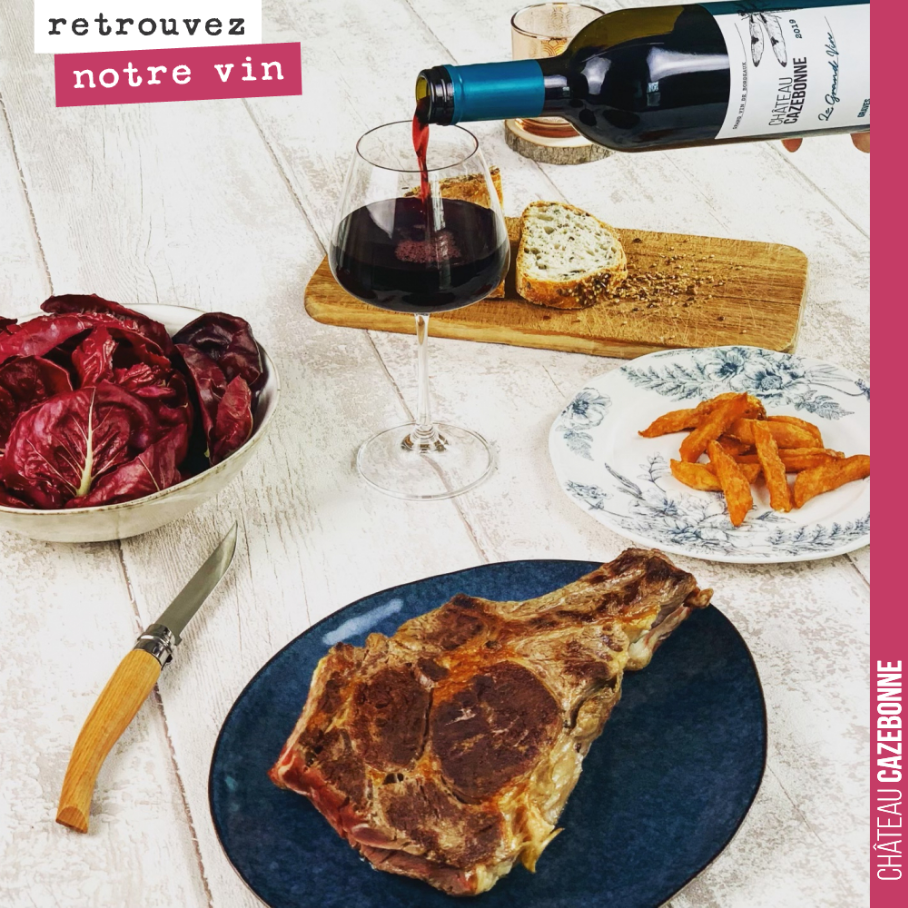 Agnes, la rédac chef de Confidentielles nous a réservé une jolie surprise avec cette composition à la cote de bœuf.
On adore !