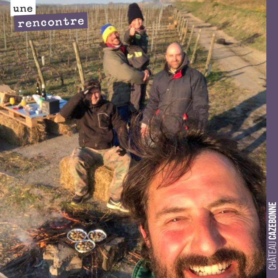 Coup de cœur pour un formidable vigneron, Stéphane Bonjean en Auvergne, qui lutte depuis 7 nuits contre le gel.
Il ne se laisse pas abattre : barbecue sur sarments de vignes avec escargots et sauc...