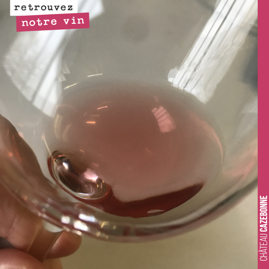 On vous prépare cette année, un Entre amis rosé. Jolie petite cuvée issue de Malbec.
Mise début mars.