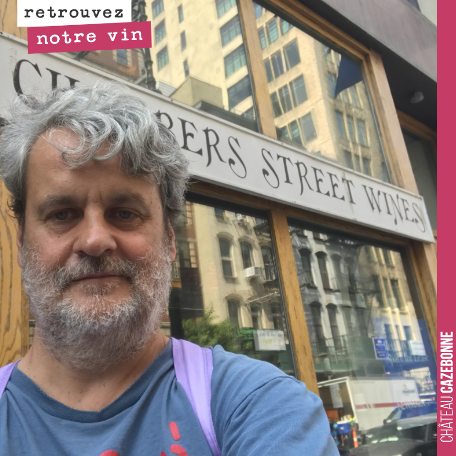 Je prends quelques jours de vacances à New York mais ne peut m’empêcher d’aller faire un tour à la cave qui nous distribue dans le quartier Tribeca.
Très belle sélection de vins et l’occasion d’y ...